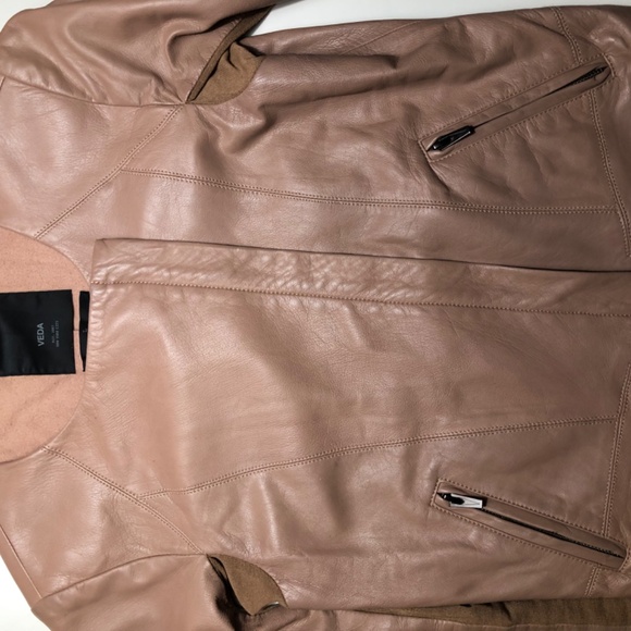 Veda Tan Taupe 100% Leather Asymmetrical Moto Jacket With High Cut Back Size L - Picture 7 of 8